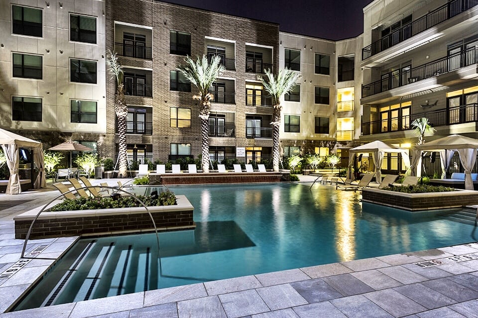 Pearl Greenway Best Luxury Apartment Locators in Houston TX JUVITAE